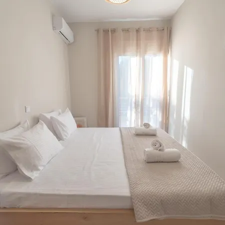 Joyful By 8essentially * Chania (Crete)