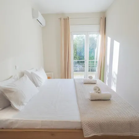 Joyful By 8essentially Apartment *