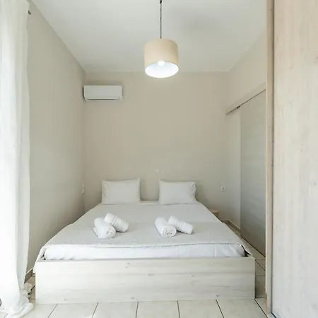 Apartment Joyful By 8essentially