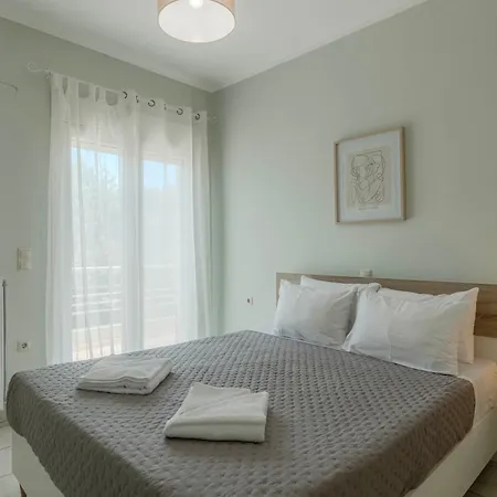 Apartment Joyful Guest Residences With Sea View By 8essentially