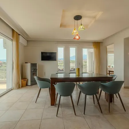 Joyful Guest Residences With Sea View By 8essentially Apartment Chania (Crete)