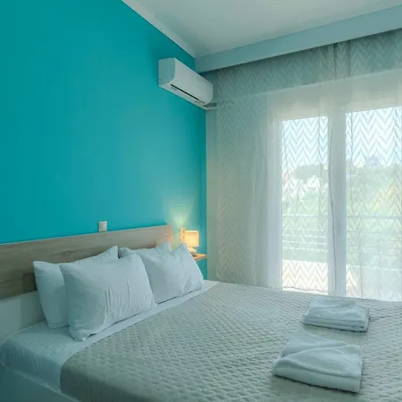 Joyful Guest Residences With Sea View By 8essentially Apartment