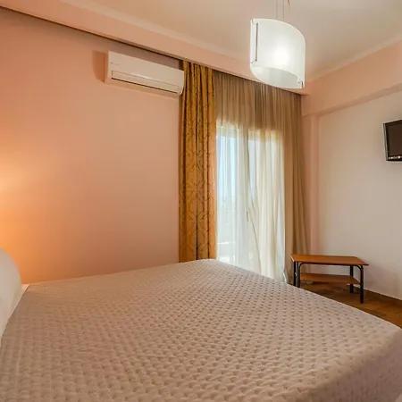 Apartment Joyful Guest Residences With Sea View By 8essentially Chania (Crete)