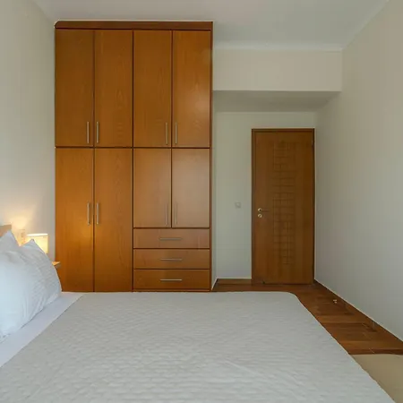 Joyful Guest Residences With Sea View By 8essentially Apartment *