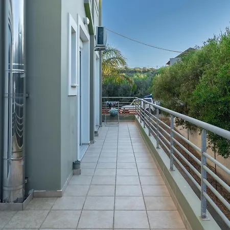 Joyful Guest Residences With Sea View By 8essentially Apartment *