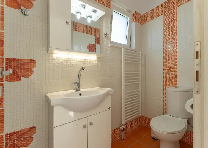 Joyful Guest Residences #with Sea View By 8essentially Apartment *