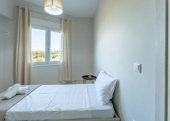 Joyful Guest Residences #with Sea View By 8essentially Apartment