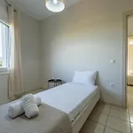 Joyful Guest Residences #with Sea View By 8essentially شقة *