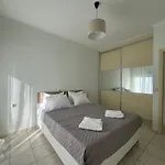شقة Joyful Guest Residences #with Sea View By 8essentially