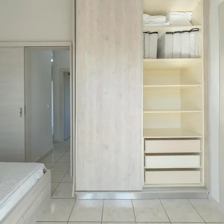 Joyful By 8essentially