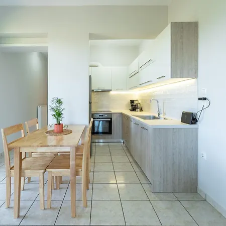 아파트 Joyful By 8essentially *