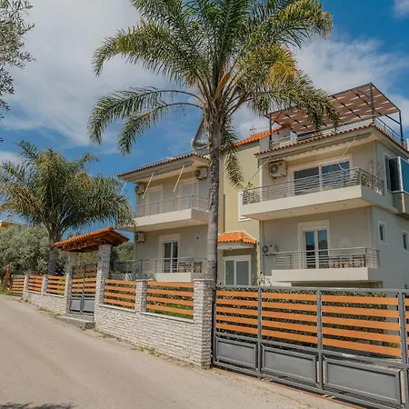 Joyful Guest Residences With Sea View By 8essentially Chania (Crete)